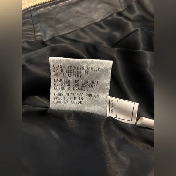 Siena Studio Vintage Leather Gold Accent Full Zip Black Vest Women’s Size Small - Picture 11 of 13